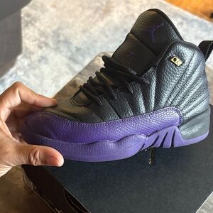 Jordan Retro Sneakers in Black and Purple